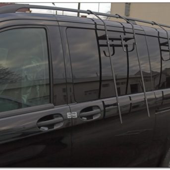 Wieszak wieńce czarne 1